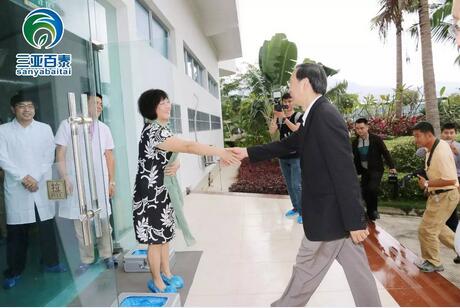 海南省委副书记李军在三亚百泰调研